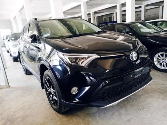 Toyota RAV4 2018 black image 2