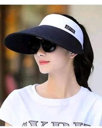 Sun visor hats image 2