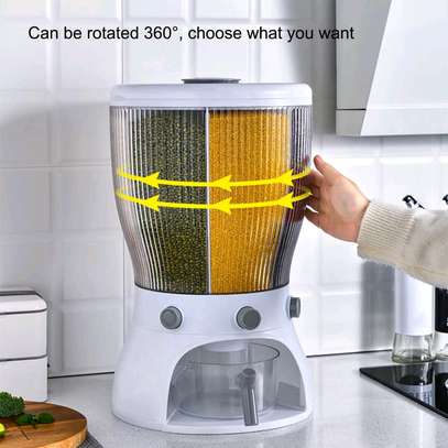 *Partitioned rotation cereal dispenser image 3