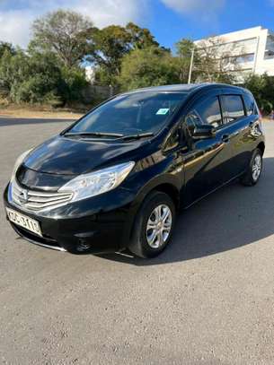 Nissan Note image 1