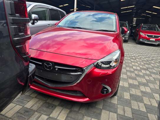 Mazda DEMIO Diesel image 2