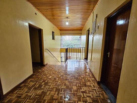 5 Bed House with En Suite at Muthaiga image 1