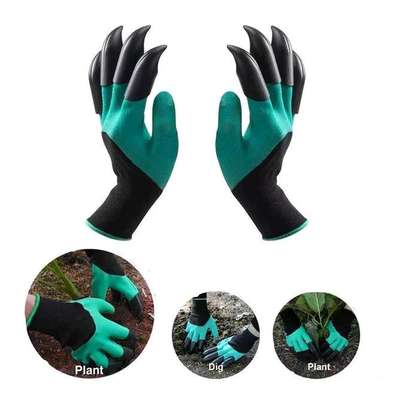 Generic Gardening Gloves With Claws image 2