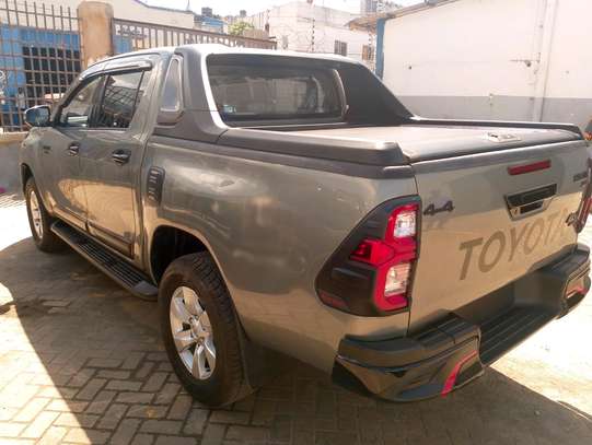 Toyota Hilux REVO 2016 image 7