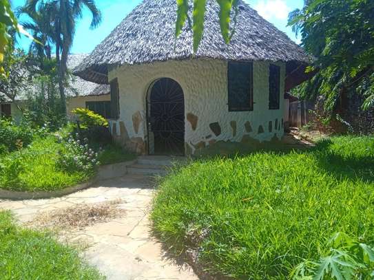 3 Bed House with En Suite in Mtwapa image 22