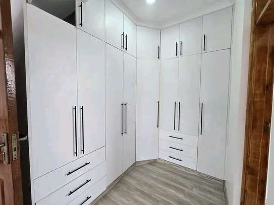 4 Bed House with En Suite in Ruiru image 3