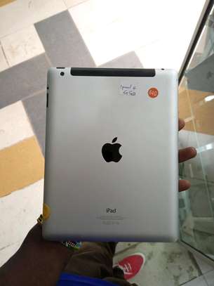 Apple iPad Mini 4 image 4