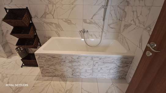 Furnished 3 Bed Apartment with En Suite at Rhapta Rd image 8
