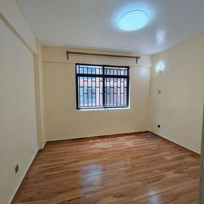 2 Bed Apartment with Gym in Kilimani image 13