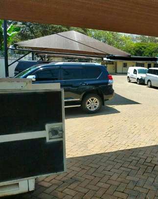 Lavington Showroom/car yard to lease image 10