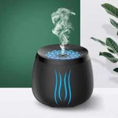 600ml Aromatherapy diffuser Black and white image 1