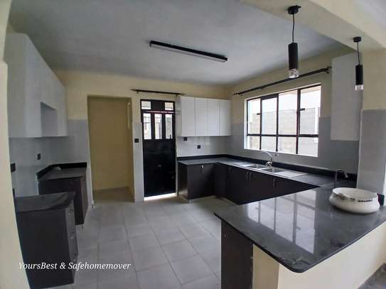 Selling 3 Bedroom Bungalow Plus Dsq Kitengela 8.5M image 9