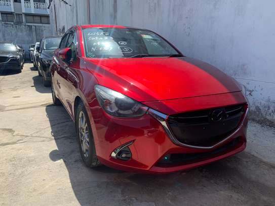 Mazda Demio Red 2018 l. Deposit 600K. image 3