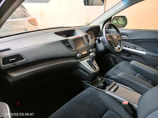 Honda CR-V black image 6