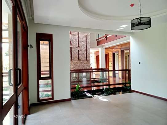 4 Bed Townhouse with En Suite in Runda image 34