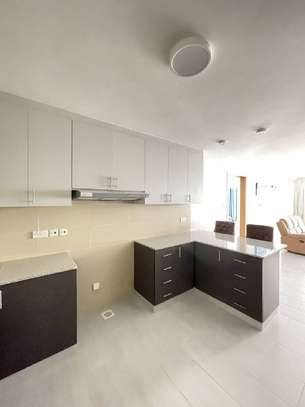 3 Bed Apartment with En Suite in Lavington image 3