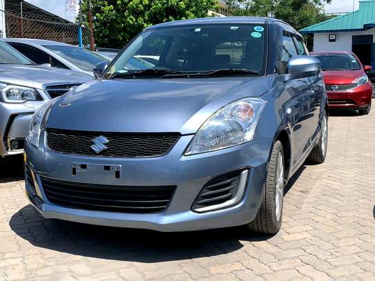 Suzuki Swift image 7