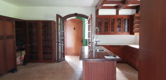 5 Bed House with En Suite at Kitisuru Road image 16