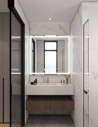 Serviced 1 Bed Apartment with En Suite at Riverside image 7