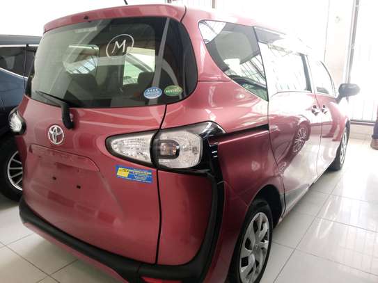 Toyota Sienta for sale in kenya image 3