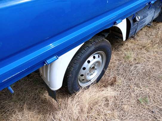 Nissan vannet truck blue 💙 image 1