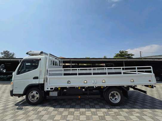 Mitsubishi Fuso Manual Diesel 2018 image 2