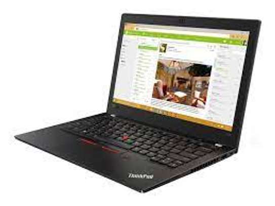 Lenovo ThinkPad X280 Core i5-8350U 16GB RAM 256GB SSD image 1