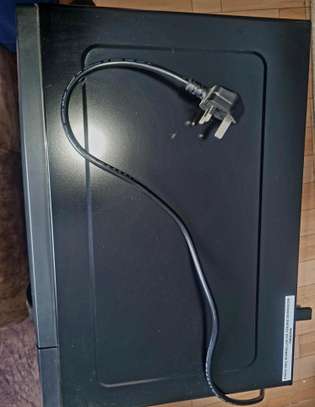 Ramtons RM/588 microwave image 4