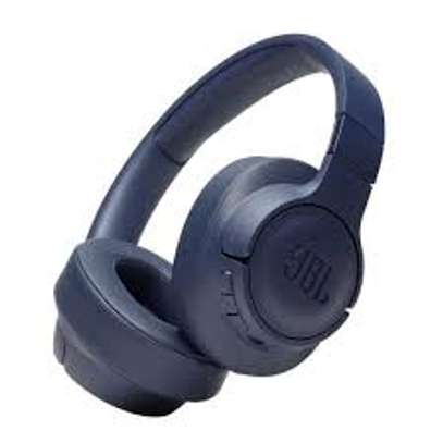 JBL 700BT Pure Bass Wireless Headset image 1