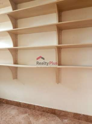 3 Bed Apartment with En Suite in Kilimani image 5