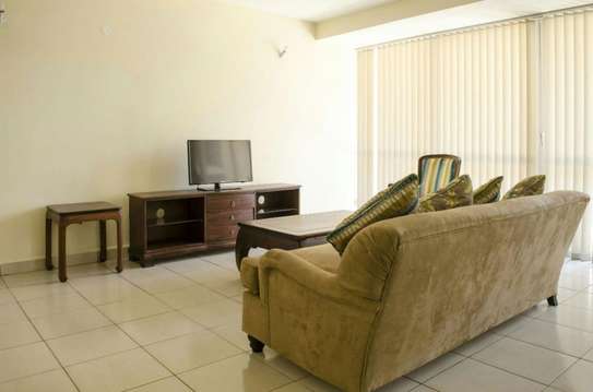 1 Bed Apartment with Parking in Kilimani image 3