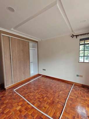 5 Bed House with En Suite in Karen image 4