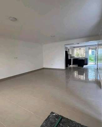 Four bedroom plus sq for sale kitengera image 8