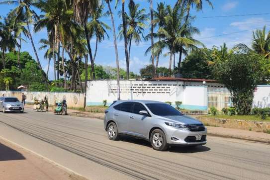 A Prime plot in Nyali Mombasa image 2