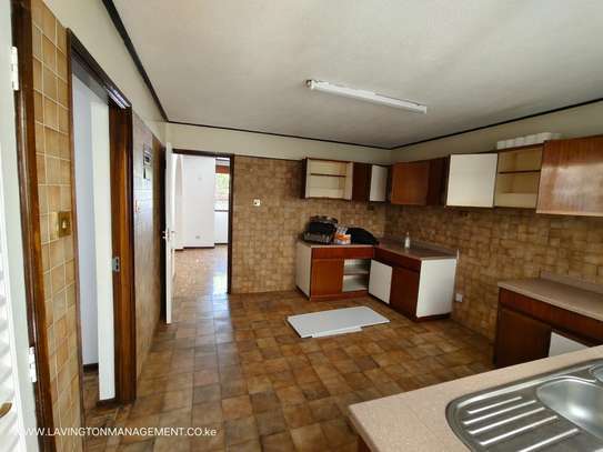 3 Bed Townhouse with En Suite at Kileleshwa image 21