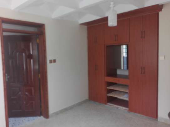 4 Bed Townhouse with En Suite in Ngong image 37