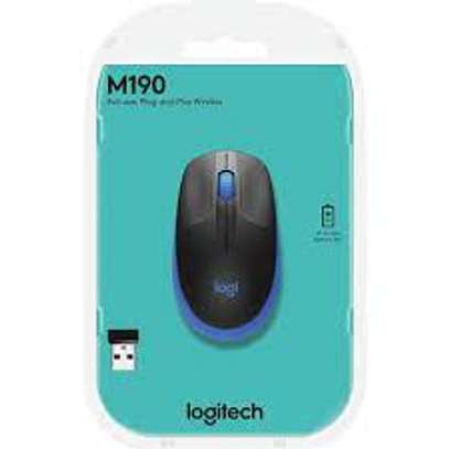 Logitech M190 wireless mouse image 3