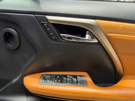 Lexus RX300t Black 2020 Pararomic Sunroof image 6