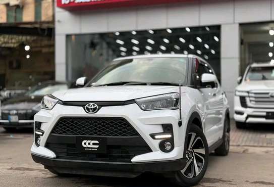 Toyota Reize 2018 image 2