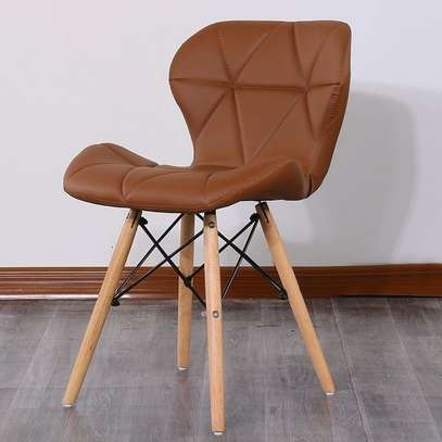 Dining Chair; Elegant Eames Leather Dining Chair image 7