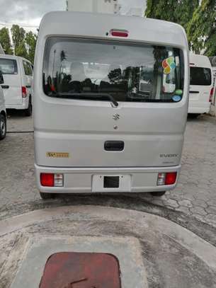 Suzuki every image 4