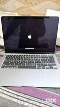 Macbook air m4 2025, 16gb,256 image 8