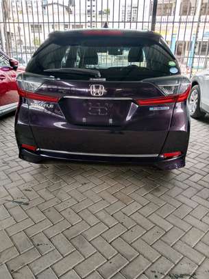 Honda fit shuttle image 4
