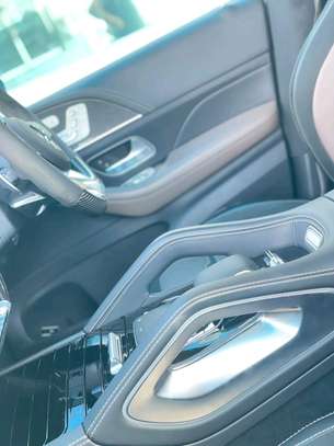 MERCEDES GLE 63S 2021MODEL PETROL SUNROOF image 2