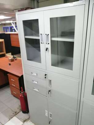 Mettalic filling cabinet image 11