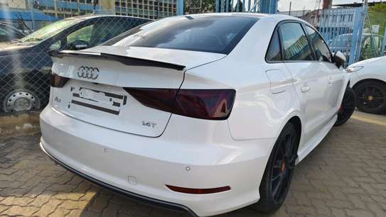 Audi A3 S-line sunroof 2018 1.4 L image 9