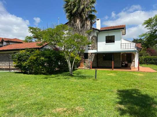 Beautiful 4 BR house plus Sqs in Karen image 14
