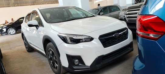 Subaru XV White New shape AWD 2018 image 4