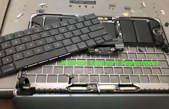 Apple Macbook Keyboard Replacement image 3
