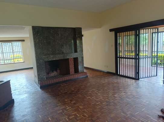 4 Bed House with Garden at Gigiri image 13